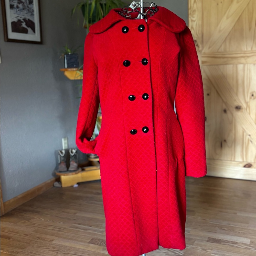 Elegant Red Double-Breasted Women's Coat